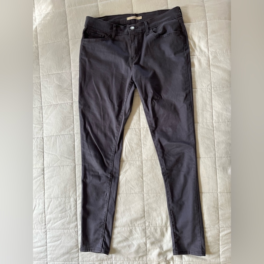 Levi’s EUC 710 Super Skinny dark gray pants/jeans waist 31”, inseam 30”.